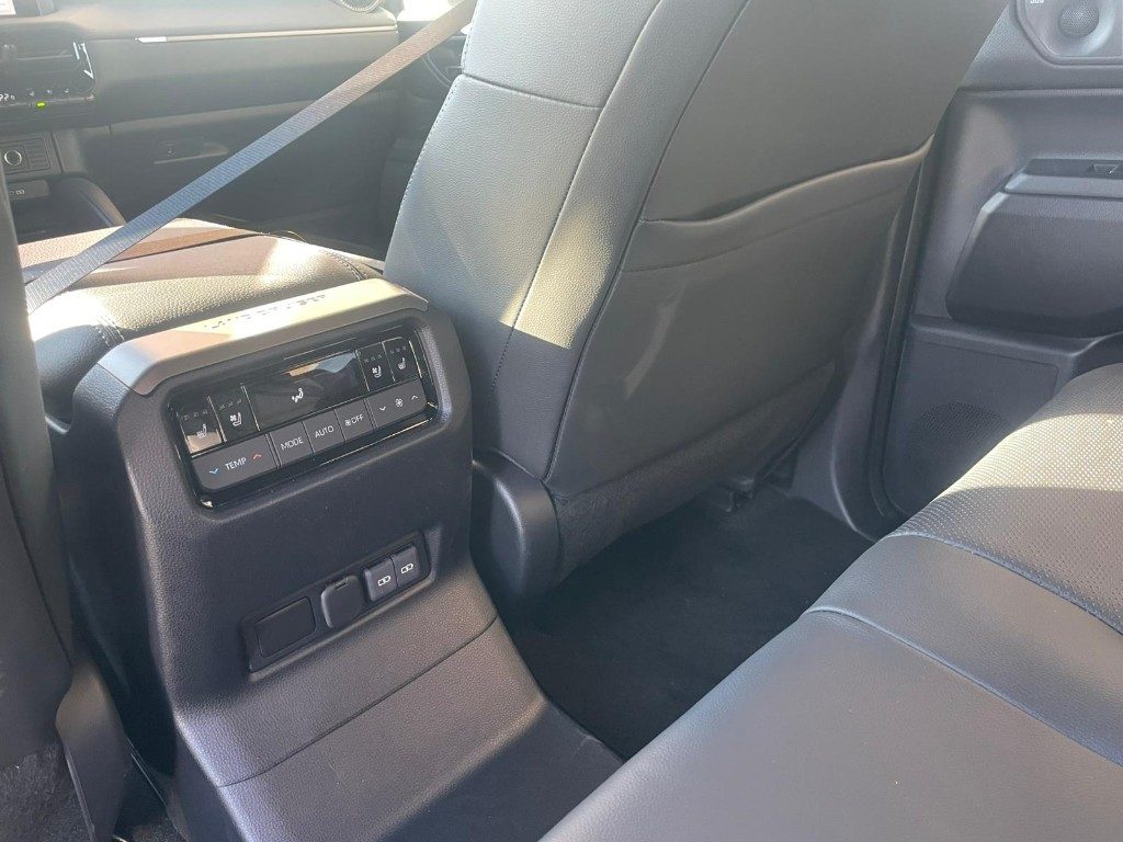 Toyota Land Cruiser  2.8 D4D A/T AWD ICON