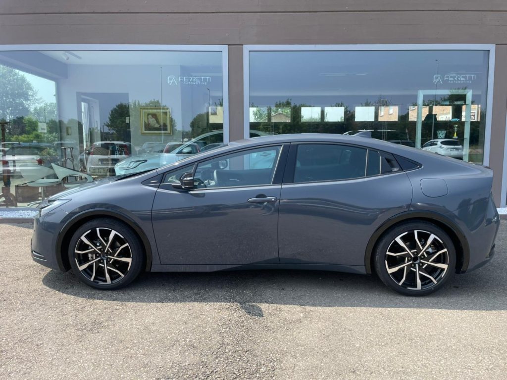 Toyota Prius  2.0 Plug-in Hybrid Lounge