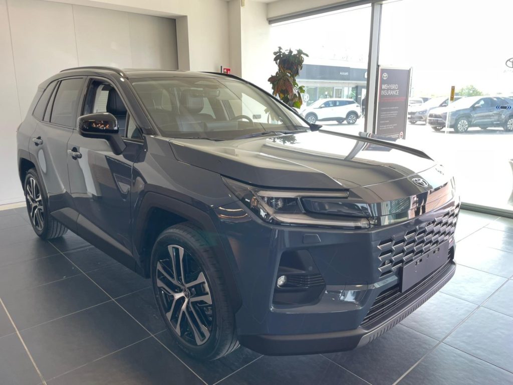 Toyota RAV 4  2.5 HV E-CVT MY 26