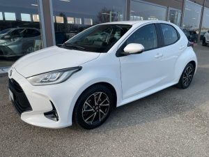 Toyota Yaris 1.5 Hybrid 5 porte TREND