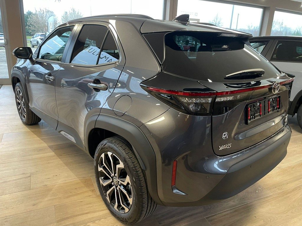 Toyota Yaris Cross  1.5 Hybrid 130 CV 5p.E-CVT AWD-i Trend