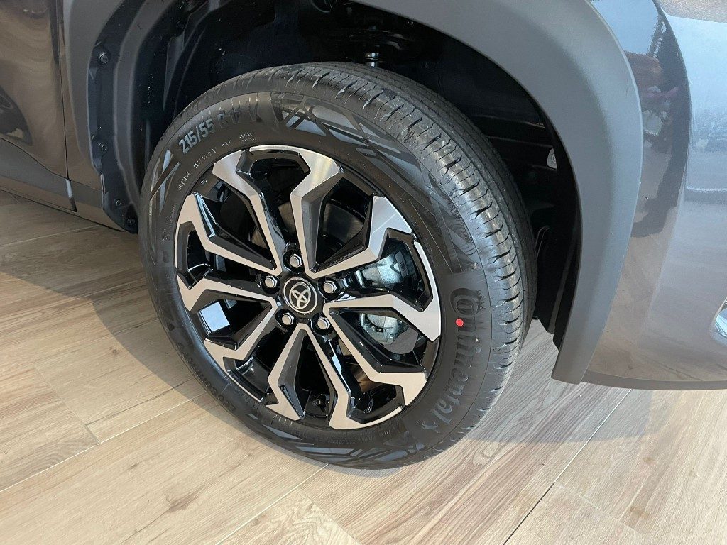 Toyota Yaris Cross  1.5 Hybrid 130 CV 5p.E-CVT AWD-i Trend