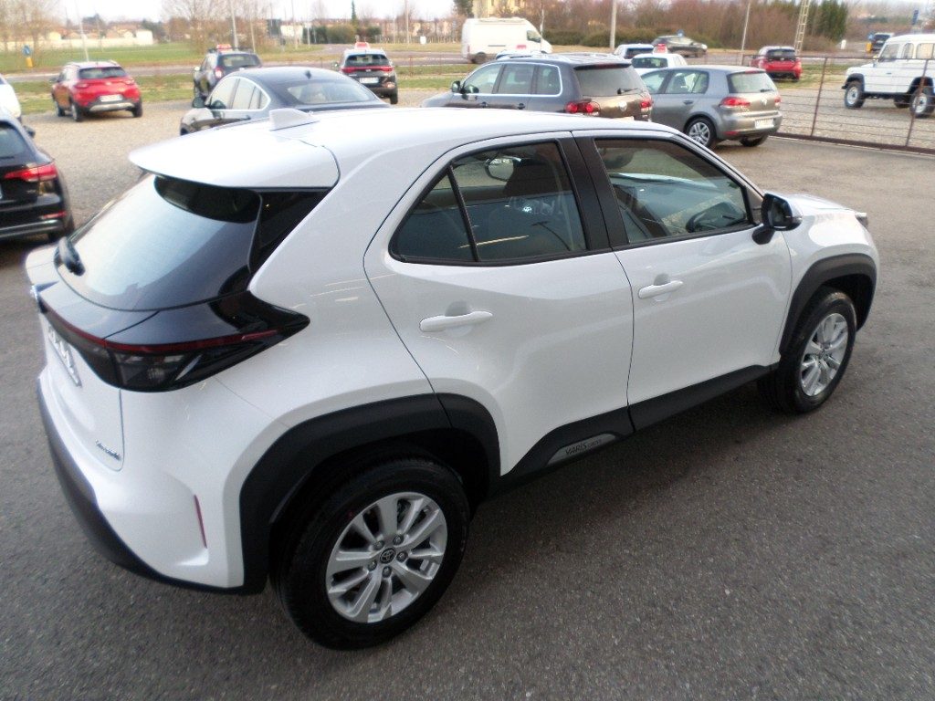 Toyota Yaris Cross  1.5 Hybrid 5p. E-CVT Active
