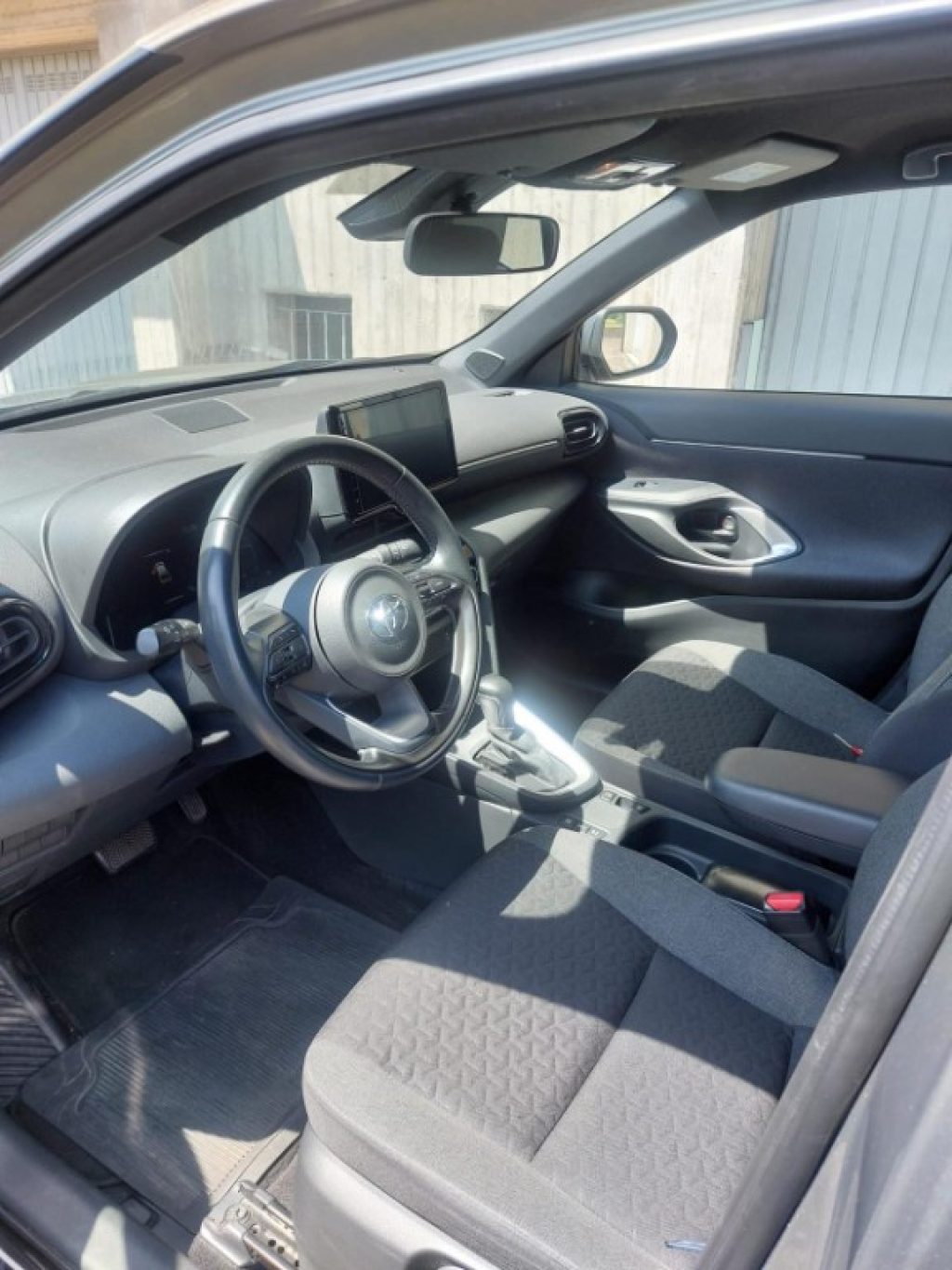 Toyota Yaris Cross  1.5 Hybrid 5p. E-CVT Trend