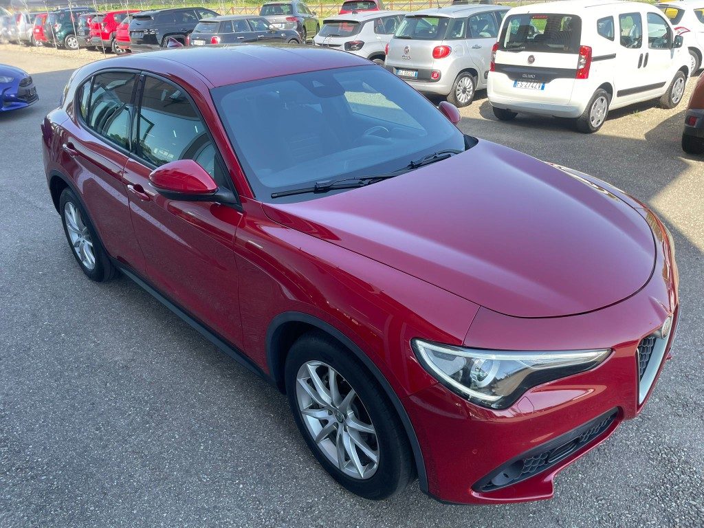 Alfa Romeo Stelvio  2.2 Turbodiesel 160 CV AT8 RWD Sprint