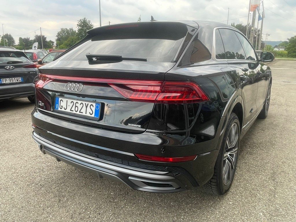 Audi Q8  50 TDI 286 CV quattro tiptronic Sport