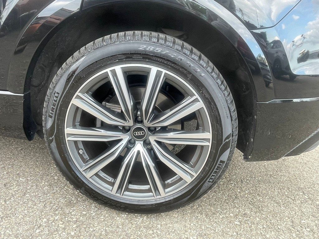 Audi Q8  50 TDI 286 CV quattro tiptronic Sport