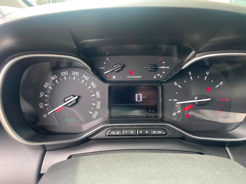 Citroen C3 Aircross  PureTech 82 Shine
