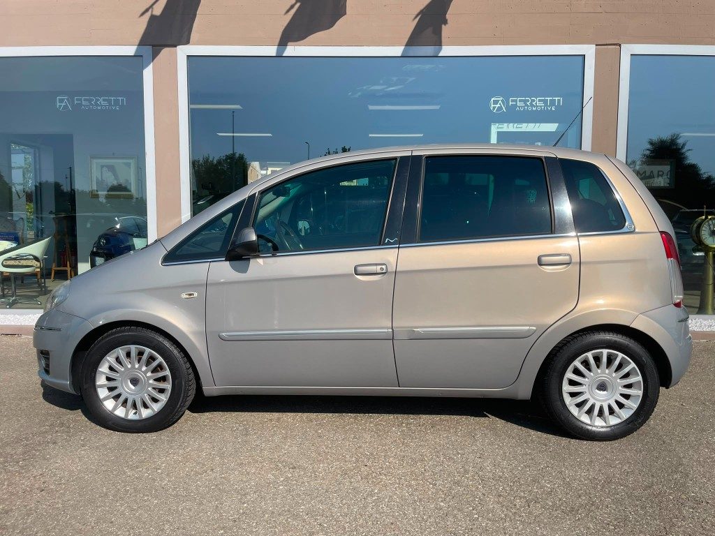 Lancia MUSA  1.4 16V GPL Poltrona Frau