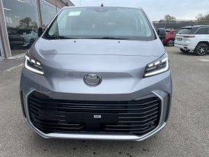 Toyota 2.0D 144 CV L1 M/T Executive
