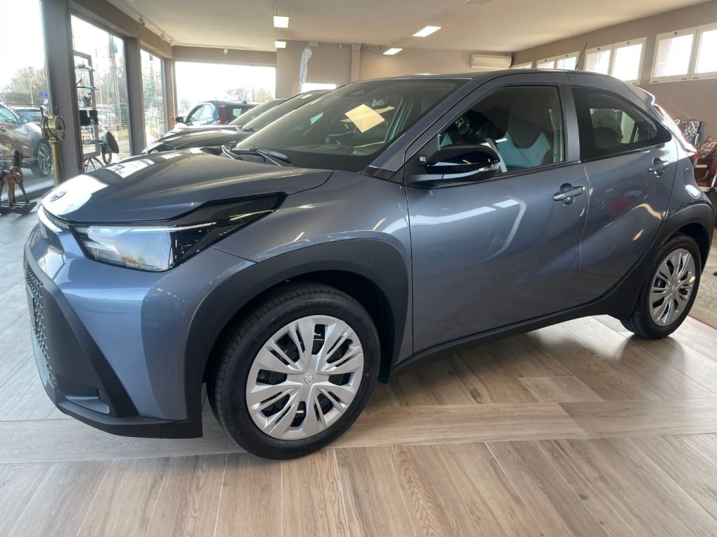 Toyota Aygo X  1.5 Hybrid 115 CV 5 porte