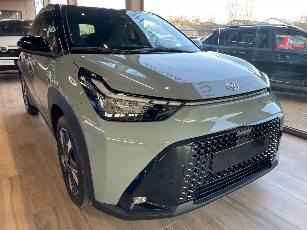 Toyota Aygo X  1.5 Hybrid 115 CV 5 porte Icon