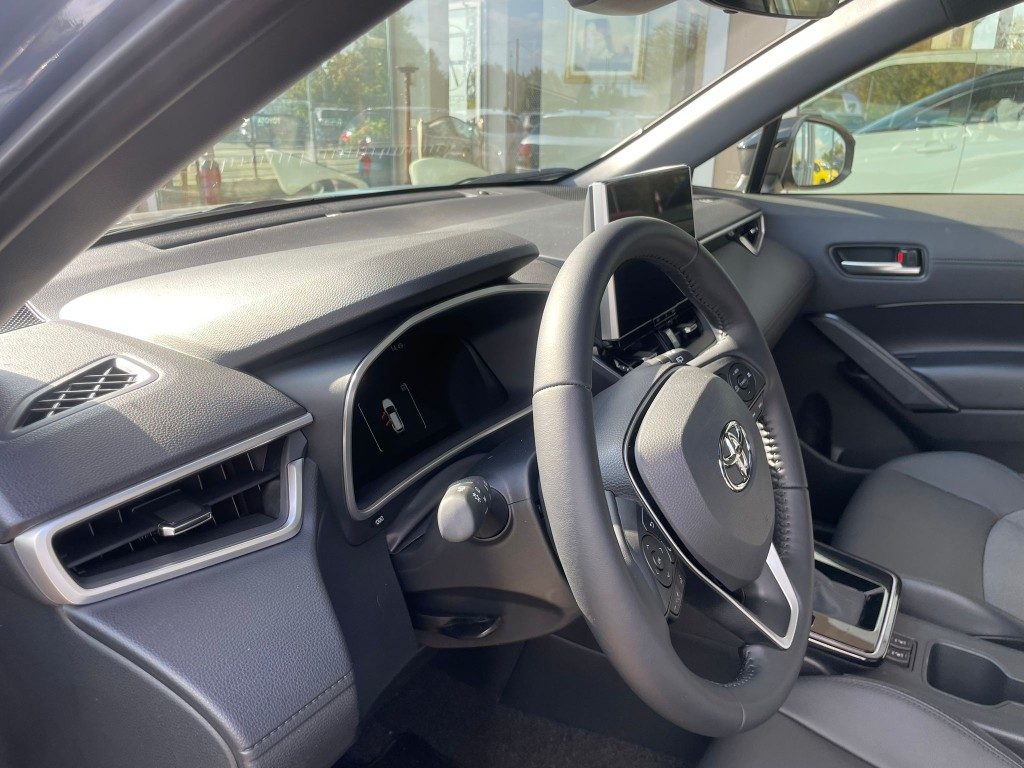 Toyota Corolla Cross  1.8 Hybrid 140 CV E-CVT MY26