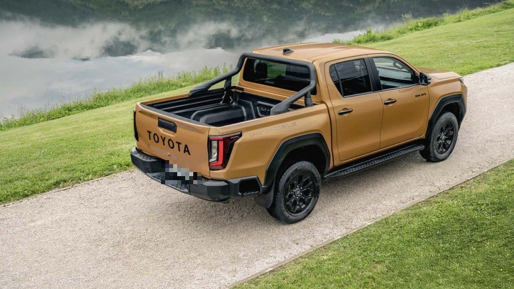 Toyota Hilux  2.8 d-4d 48V double cab Icon auto