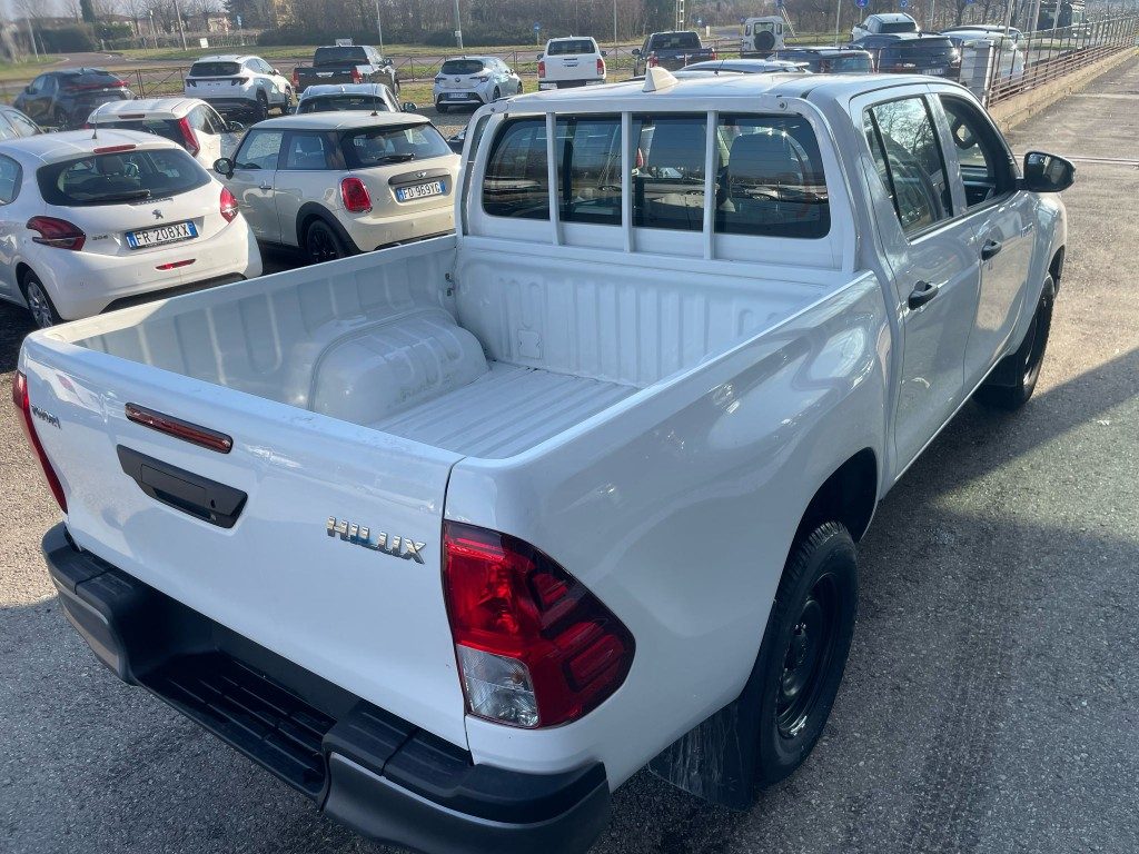 Toyota Hilux  2.8 D-4D 4WD 4 porte Double Cab Comfort