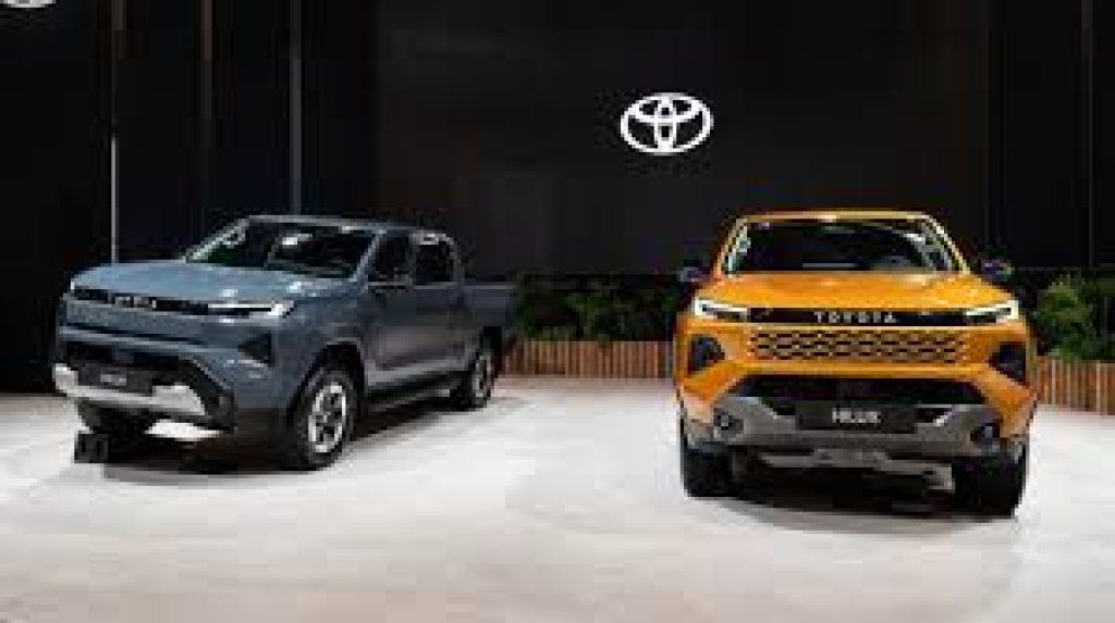 Toyota Hilux  NG26 2.8 D-4D A/T 4WD 48V 4 porte Double Cab