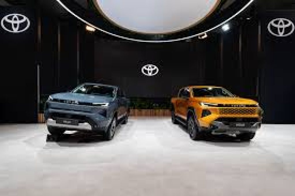 Toyota Hilux  NG26 2.8 D-4D A/T 4WD 48V 4 porte Double Cab